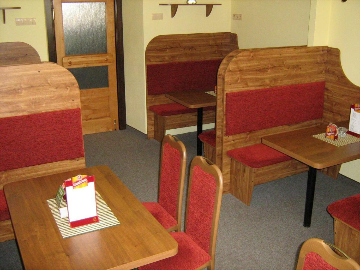 Penzion Albina - Restaurace Vysoke nad Jizerou Luaran gambar